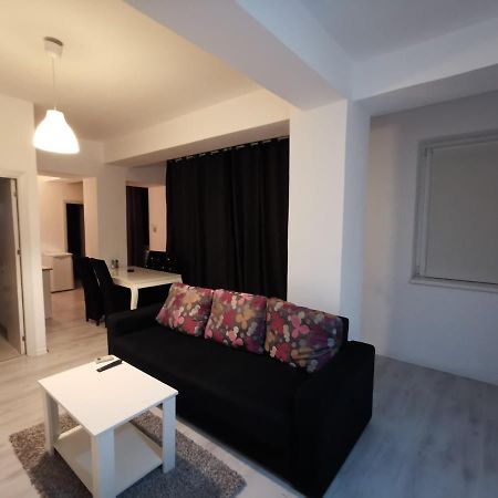 Apartamente Sara 2013 Constanţa Exterior foto