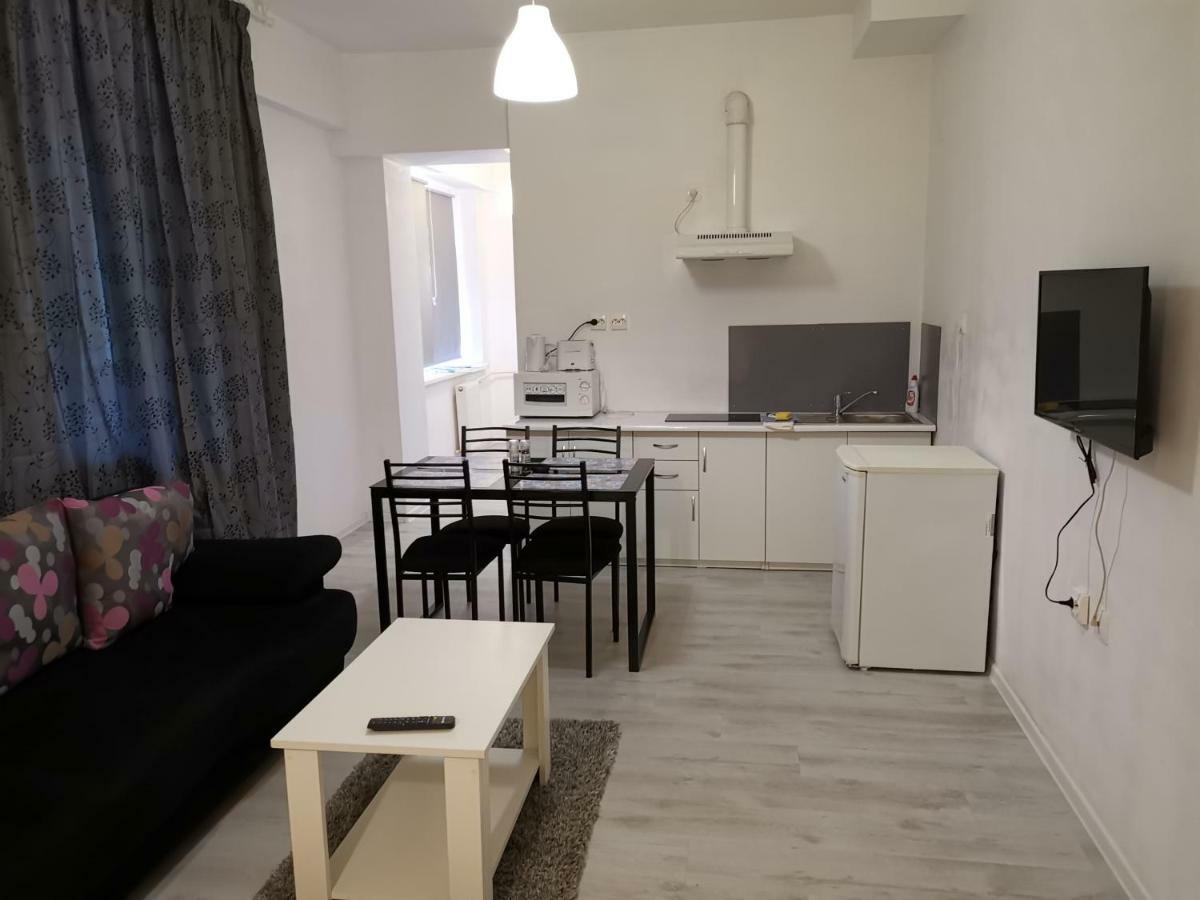 Apartamente Sara 2013 Constanţa Exterior foto